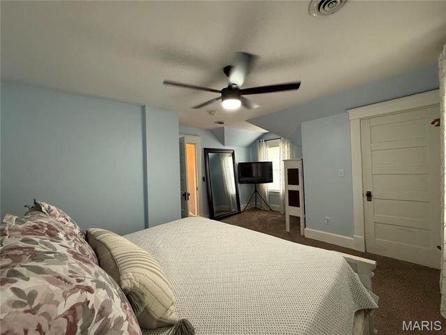 1821 Evergreen Avenue, Alton, IL 62002