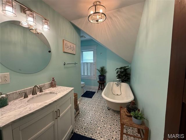 1821 Evergreen Avenue, Alton, IL 62002
