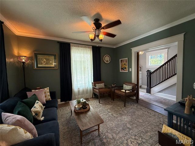 1821 Evergreen Avenue, Alton, IL 62002