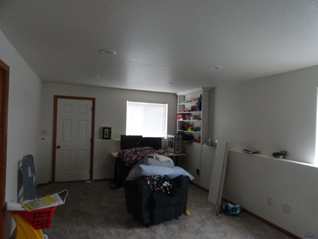 775 OLD CAVALRY RD, Box Elder, SD 57719
