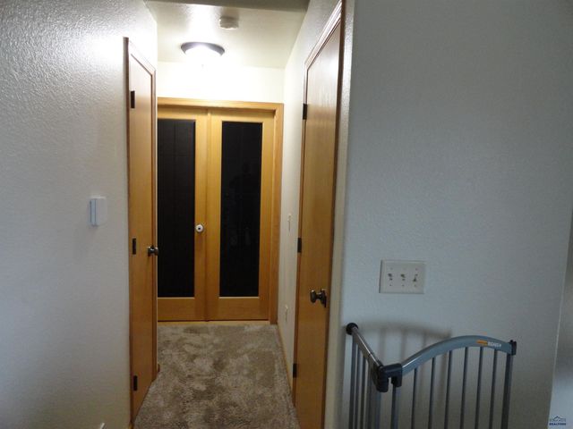 775 OLD CAVALRY RD, Box Elder, SD 57719