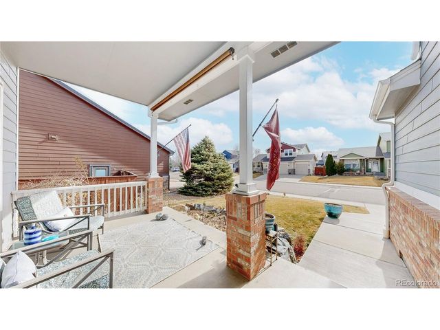 831 Glenarbor Cir, Longmont, CO 80504