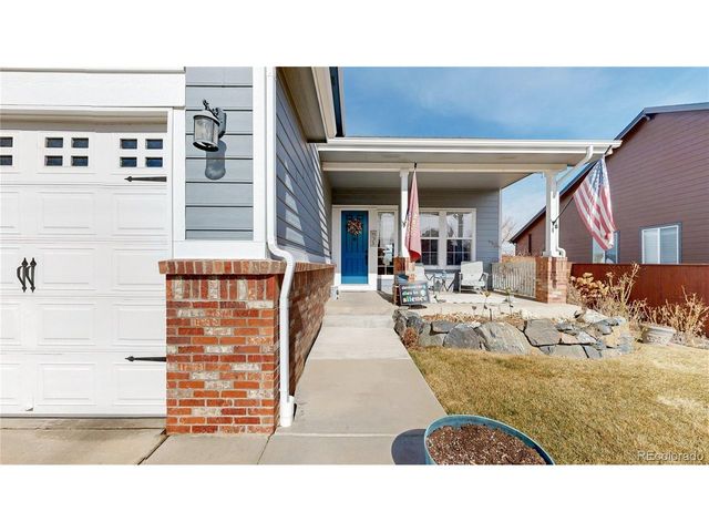 831 Glenarbor Cir, Longmont, CO 80504