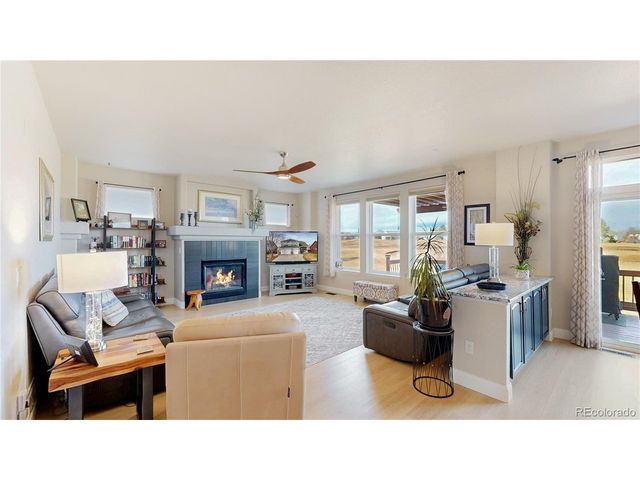 831 Glenarbor Cir, Longmont, CO 80504