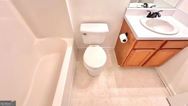 6243 Shoreview Circle, Flowery Branch, GA 30542