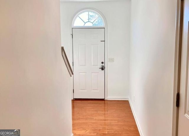 6243 Shoreview Circle, Flowery Branch, GA 30542