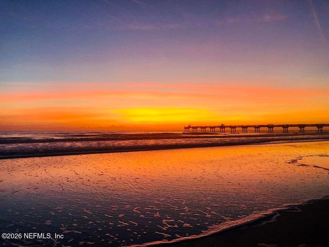 525 3RD Street 309, Jacksonville Beach, FL 32250