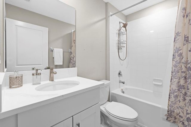 7166 SAMUEL IVY DRIVE, Tampa, FL 33619