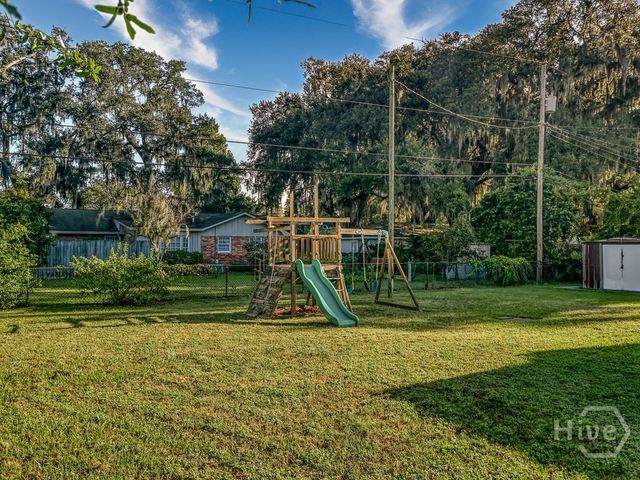 606 Valleybrook Road, Savannah, GA 31419
