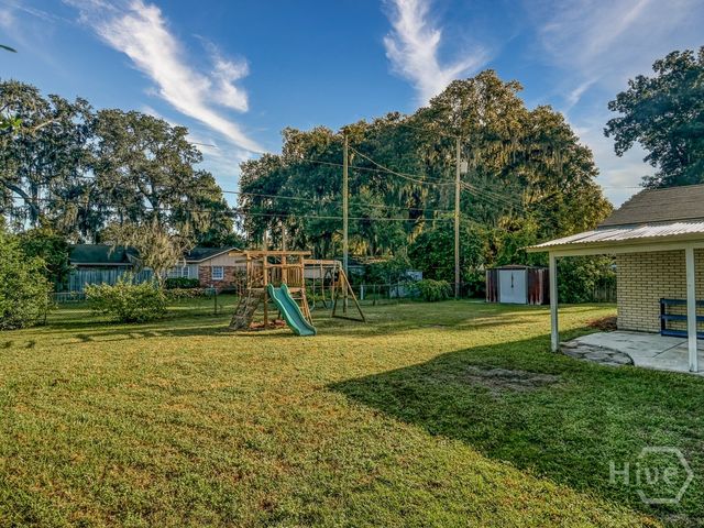 606 Valleybrook Road, Savannah, GA 31419