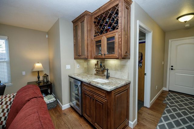 3837 Haverhill Ct, Modesto, CA 95356