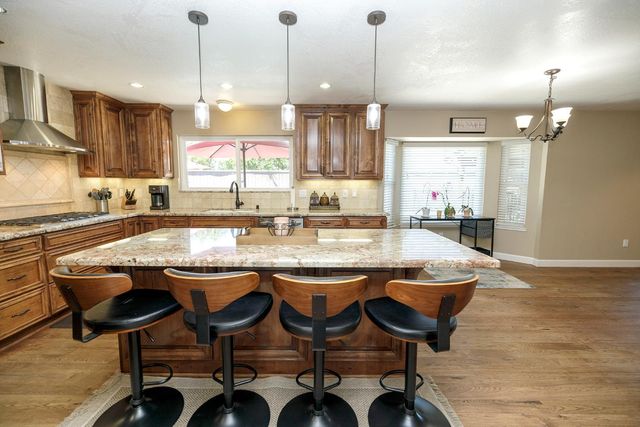 3837 Haverhill Ct, Modesto, CA 95356