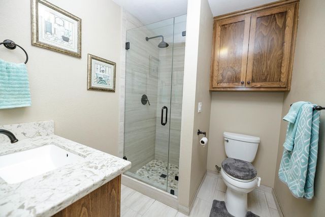 3837 Haverhill Ct, Modesto, CA 95356