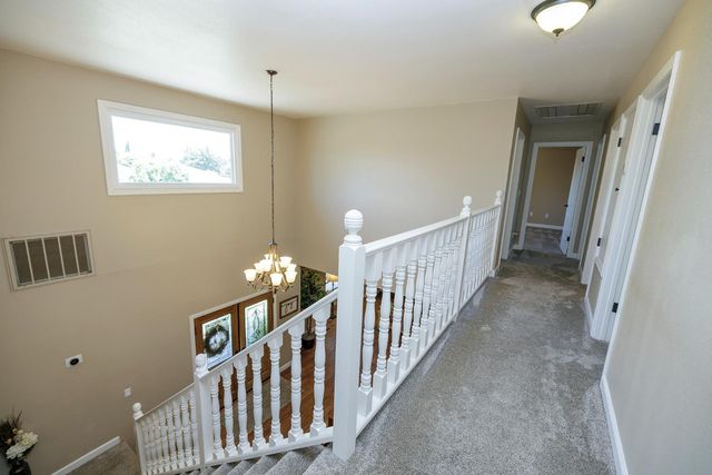 3837 Haverhill Ct, Modesto, CA 95356