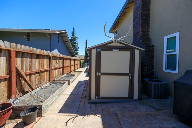 3837 Haverhill Ct, Modesto, CA 95356