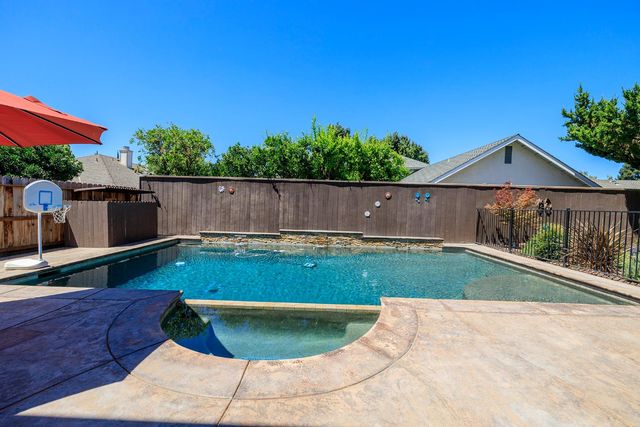 3837 Haverhill Ct, Modesto, CA 95356