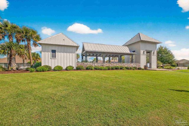 8056 Stream Ridge Rd, Pensacola, FL 32526