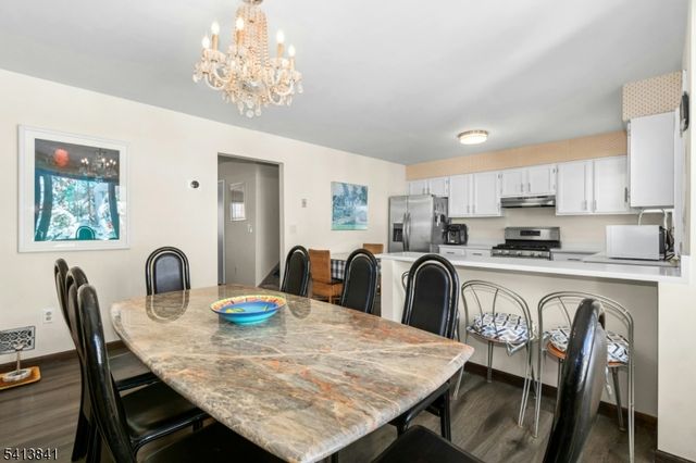 1168 LAKE AVENUE 6, Clark Twp., NJ 07066