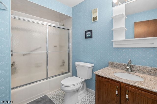 1168 LAKE AVENUE 6, Clark Twp., NJ 07066