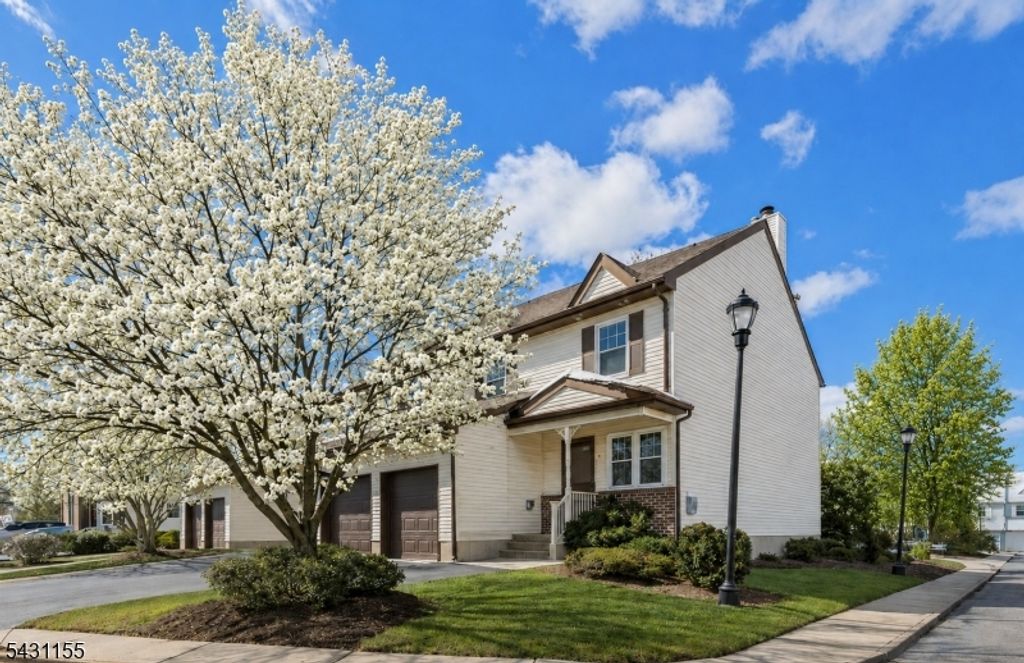1168 LAKE AVENUE 6, Clark Twp., NJ 07066