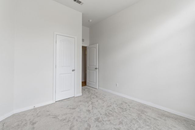 207 Old Spanish Trail, Waxahachie, TX 75167