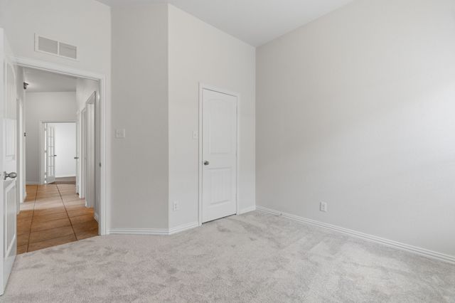 207 Old Spanish Trail, Waxahachie, TX 75167