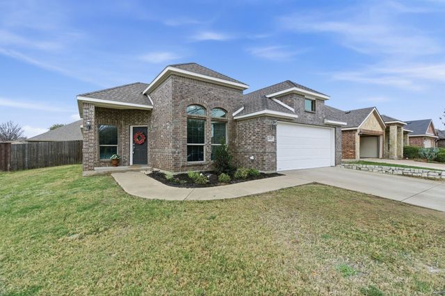 207 Old Spanish Trail, Waxahachie, TX 75167