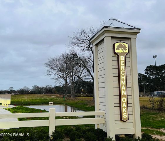 109 Berchman Oaks Drive, Lafayette, LA 70506