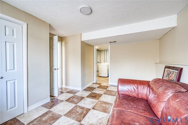 214 Buffalo Rd, Richmond, VA 23223