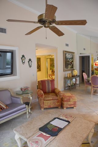 11 N Ironwood Way Way N, Palm Beach Gardens, FL 33418