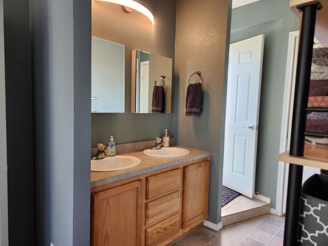 198 Flamingo Drive, Eagle Point, OR 97524