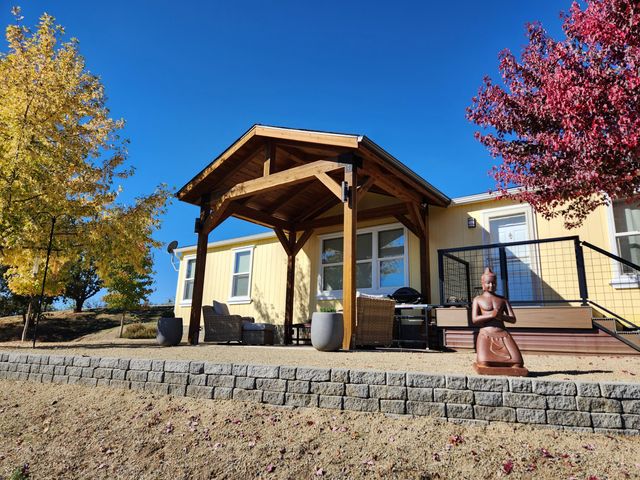 198 Flamingo Drive, Eagle Point, OR 97524