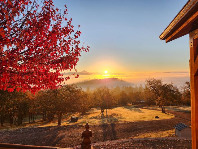 198 Flamingo Drive, Eagle Point, OR 97524