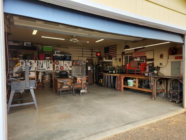 198 Flamingo Drive, Eagle Point, OR 97524