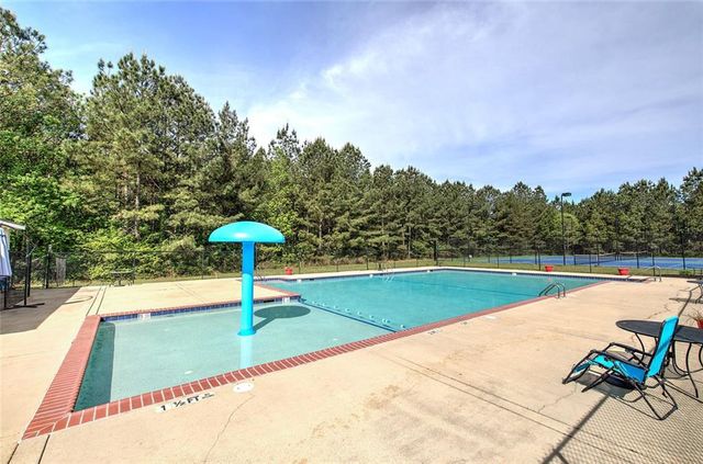 384 Cartecay Drive, Calhoun, GA 30701