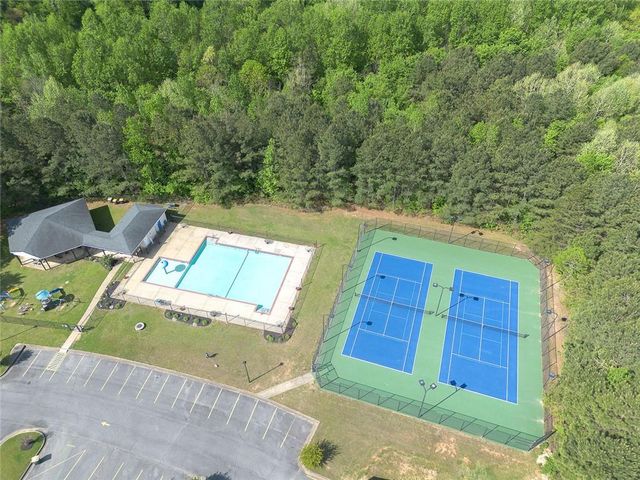 384 Cartecay Drive, Calhoun, GA 30701