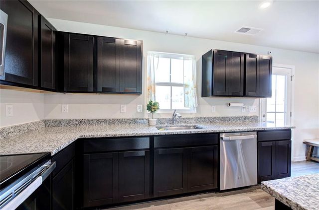 384 Cartecay Drive, Calhoun, GA 30701