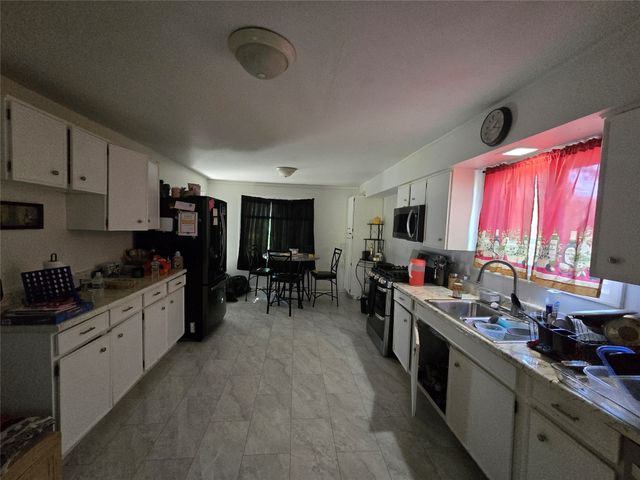 2806 MELROSE Street, Erie, PA 16508