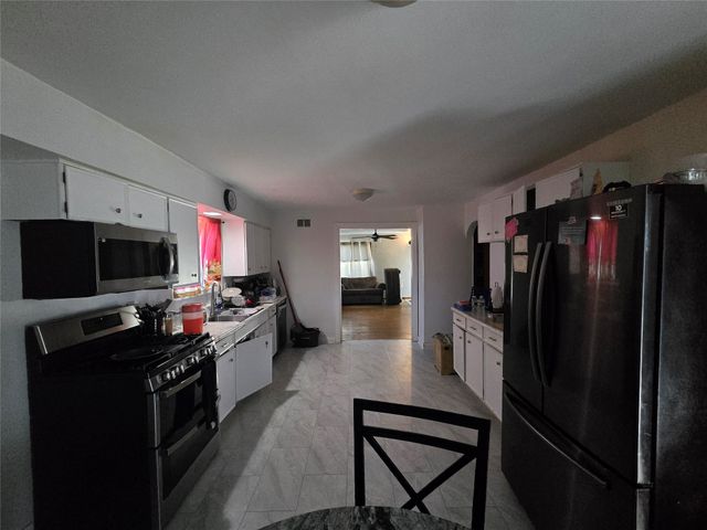 2806 MELROSE Street, Erie, PA 16508