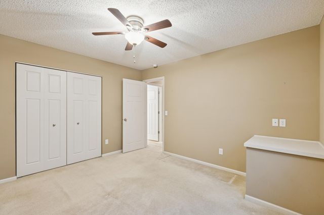 6736 99th Avenue N, Brooklyn Park, MN 55445