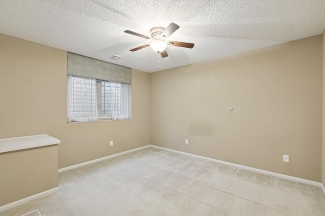 6736 99th Avenue N, Brooklyn Park, MN 55445