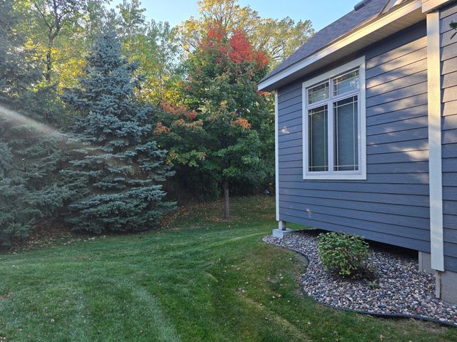 6736 99th Avenue N, Brooklyn Park, MN 55445