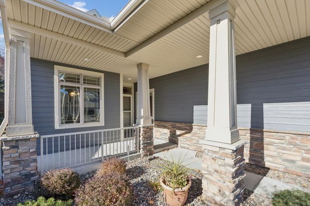 6736 99th Avenue N, Brooklyn Park, MN 55445