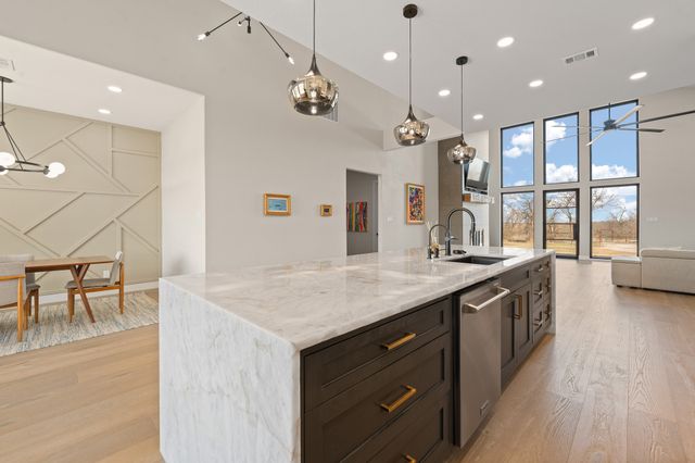 6427 County Road 1126b, Godley, TX 76044