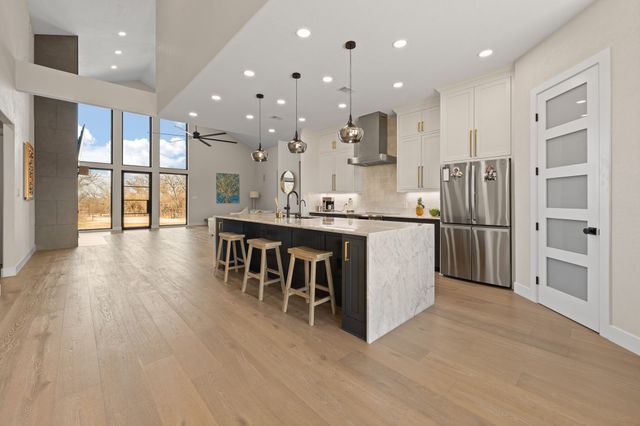 6427 County Road 1126b, Godley, TX 76044