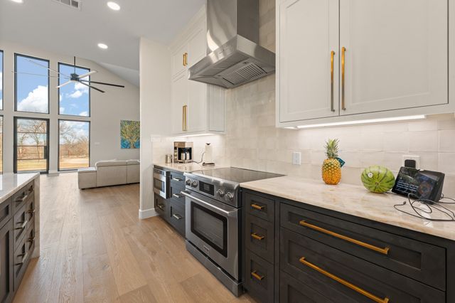 6427 County Road 1126b, Godley, TX 76044