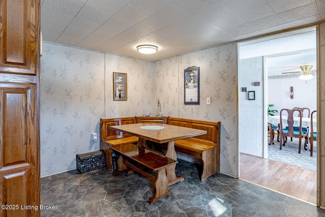 481 Yorkshire Blvd, Shepherdsville, KY 40165