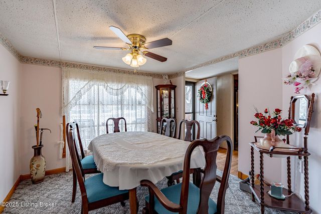 481 Yorkshire Blvd, Shepherdsville, KY 40165