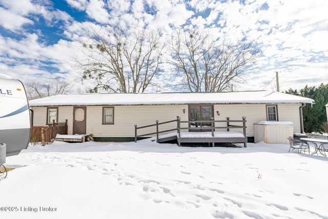 481 Yorkshire Blvd, Shepherdsville, KY 40165