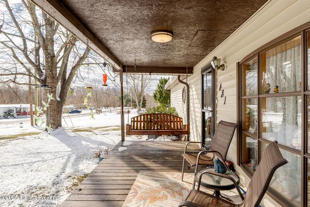 481 Yorkshire Blvd, Shepherdsville, KY 40165